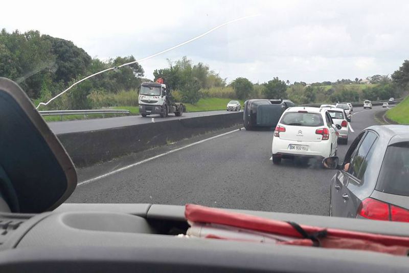 Accident-Bras-Panon