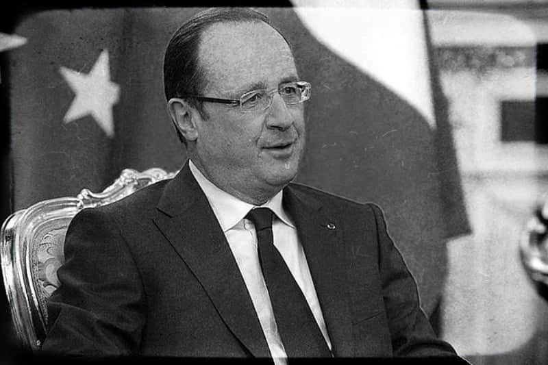 francois-hollande-parle