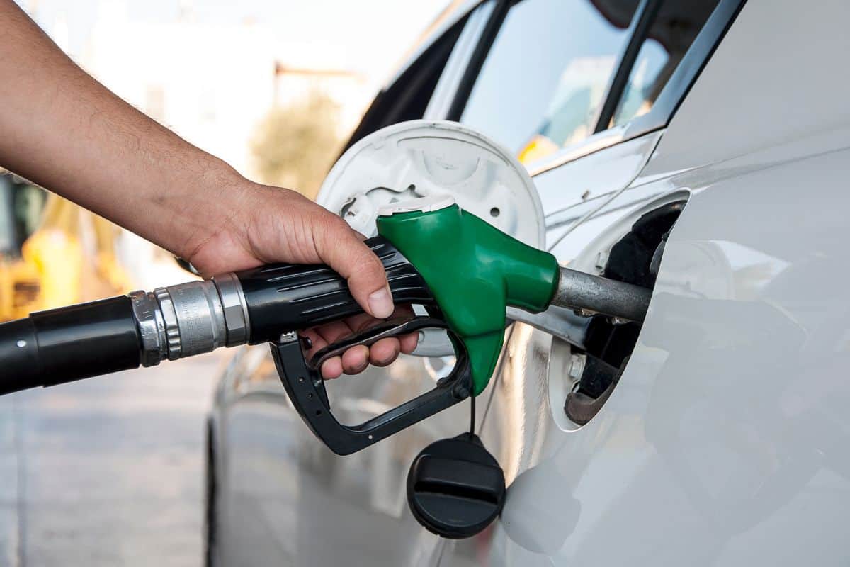 Hausse modérée des prix des carburants à La Réunion en novembre