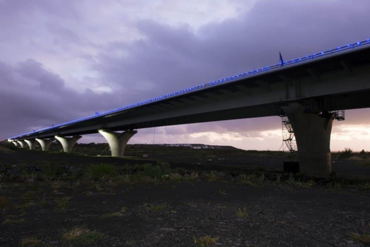 Saint-Louis une femme saute du pont de la rivière Saint-Étienne