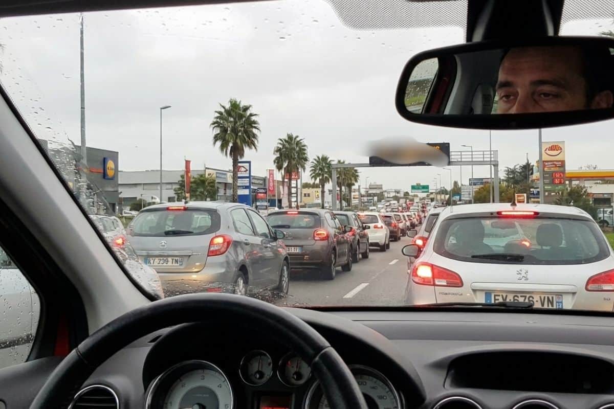BouchonsNoël, RN2, InfoTrafic974, AchatsNoël, LaRéunion, SainteMarie.