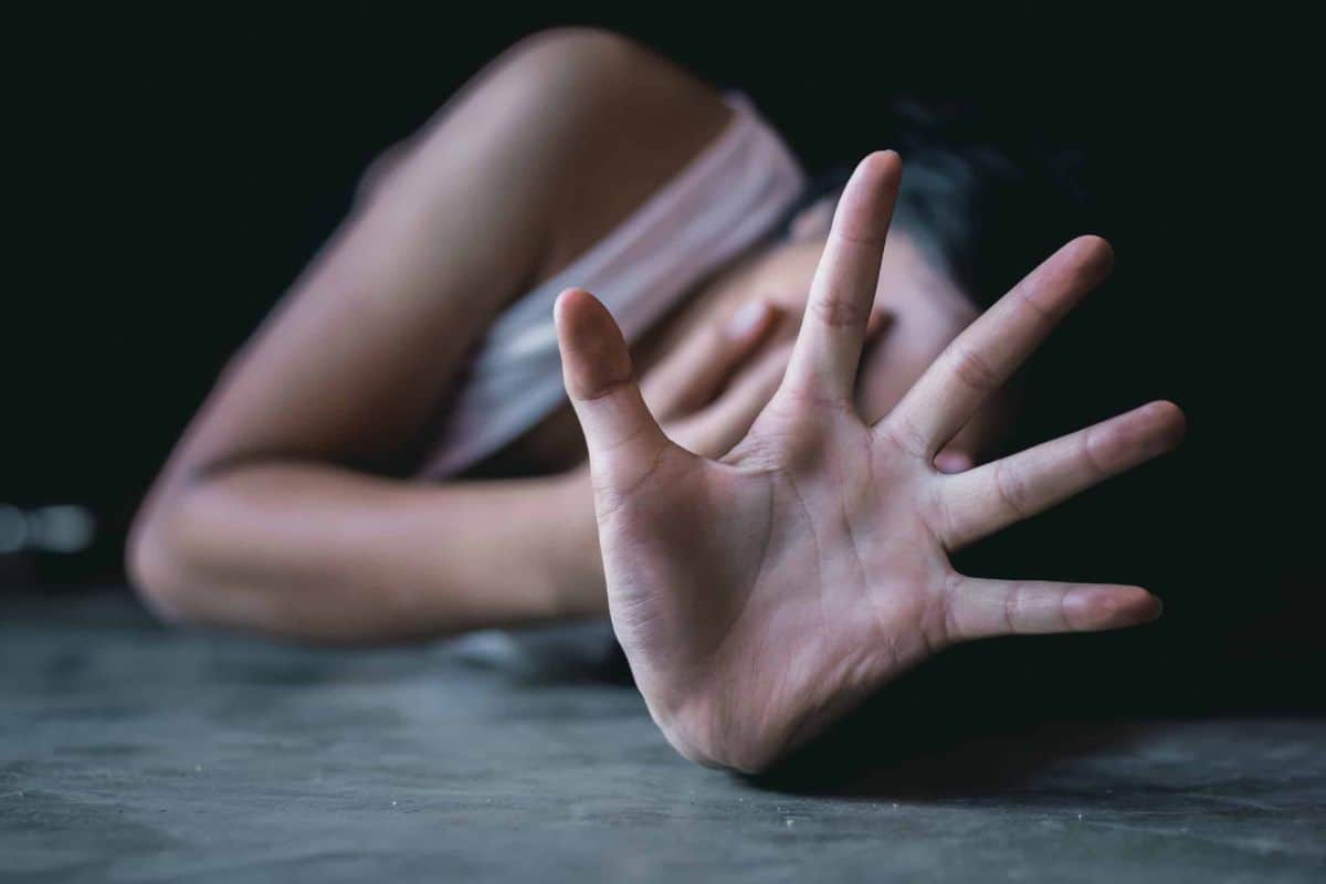 Femmes battues à La Réunion  un silence qui tue