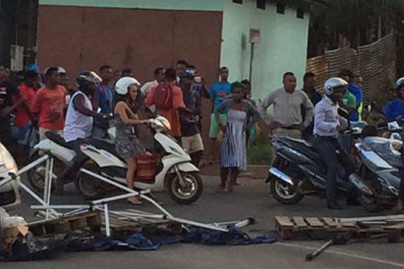 Mouvements sociaux à Mayotte : « Nous sommes en permanence en danger ! »