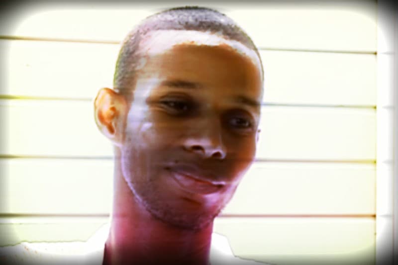 Papa Sané refuse son interdiction de séjour à La Réunion