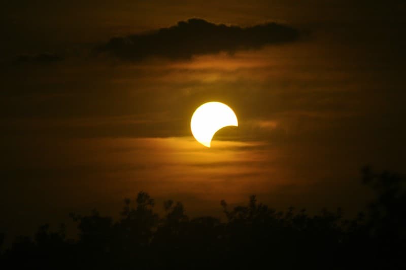La Réunion : le meilleur spot pour observer l’éclipse de septembre ?