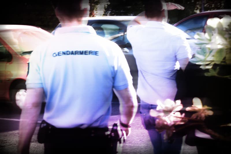police-force-de-l-ordre