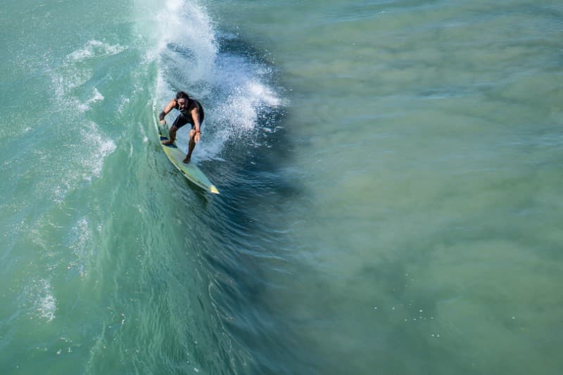 Le surfeur réunionnais Médi Véminardi réalise la meilleure performance au World Surfing Games 2016