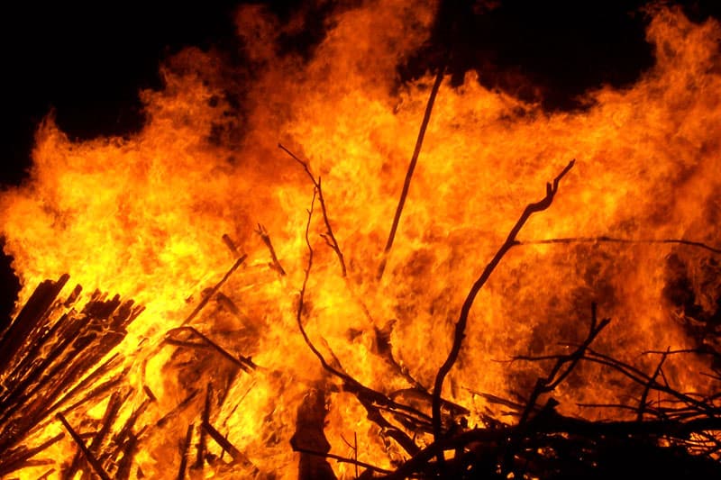 Incendie dans la région du Piton de la Fournaise