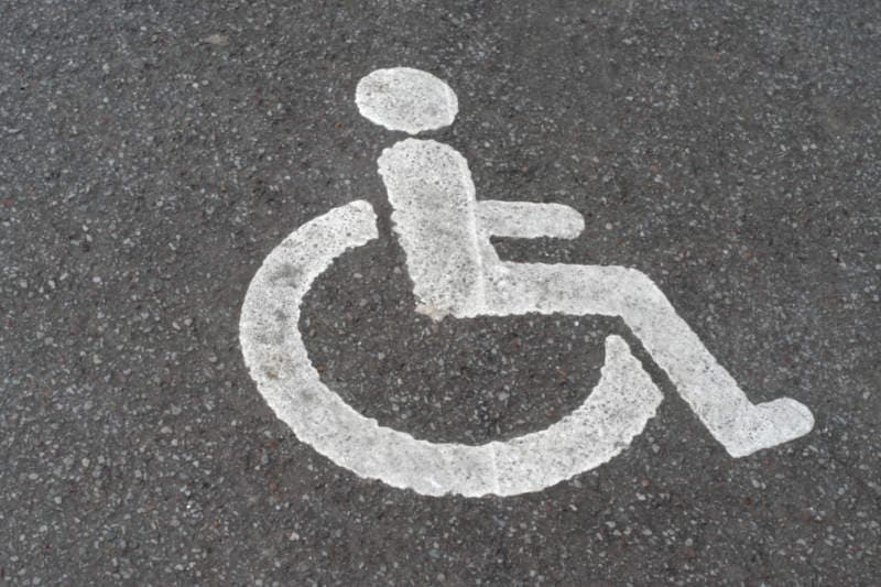 Les transports en commun ne sont pas tous adaptés aux handicapés