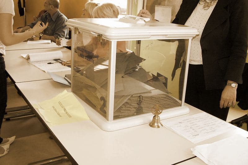 82 candidats déclarés aux présidentielles de 2017