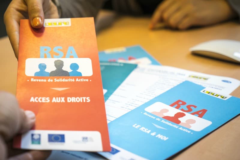 Le RSA majoré à 11 euros par mois