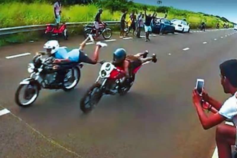 Les pousseurs allongés font le buzz à Maurice