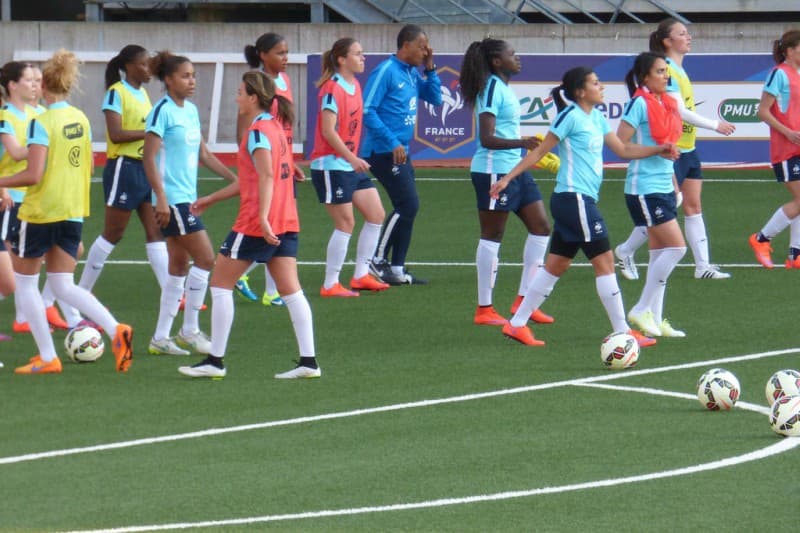 Foot féminin : les bleues se sont imposée 2-0 face à l'Afrique du Sud