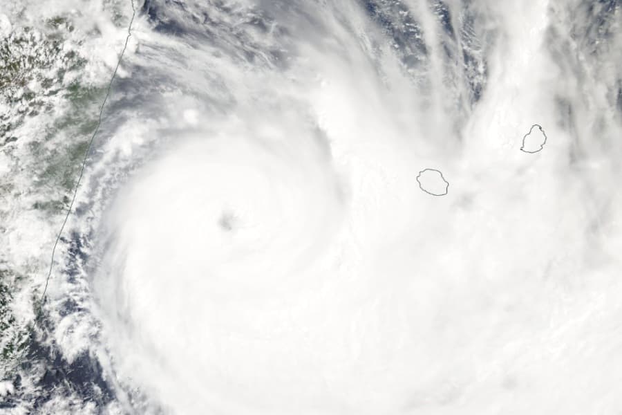 Le cyclone Dumazile impacte encore La Réunion