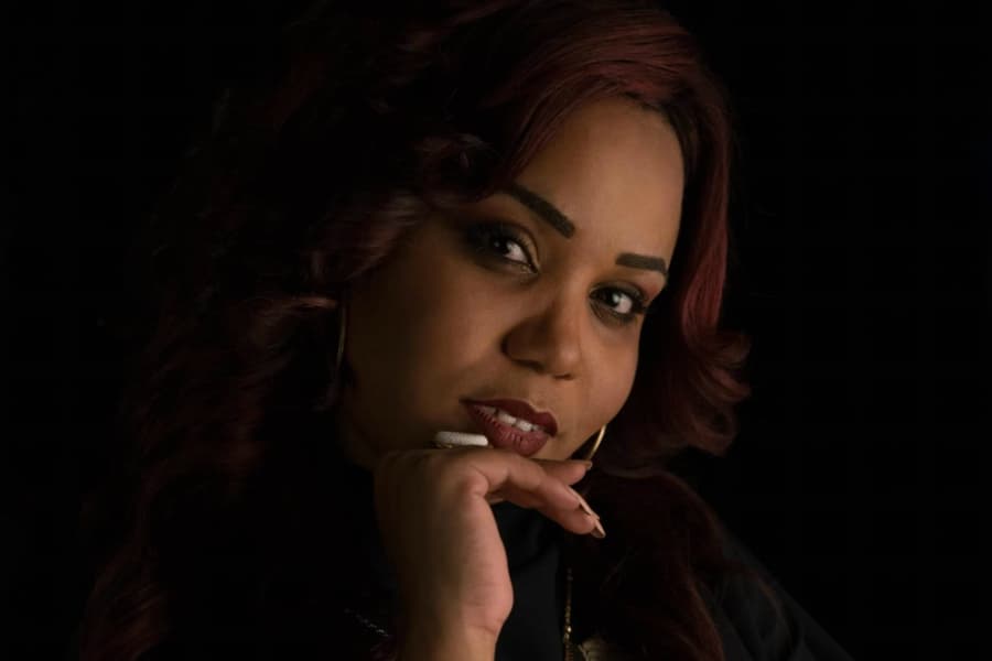 La chanteuse Natacha Pallas alias Nathy se dévoile...