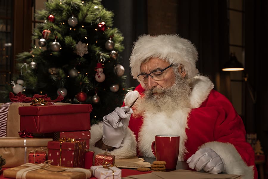 Le père Noël va-t-il respecter le couvre feu ?