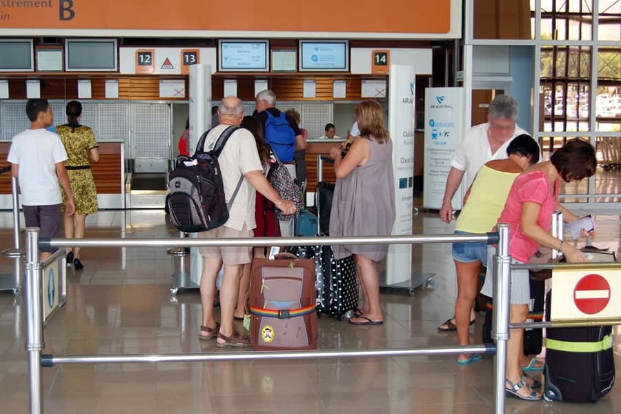 Les touristes vont relancer l'économie à La Réunion ! (et non l'épidémie ?)