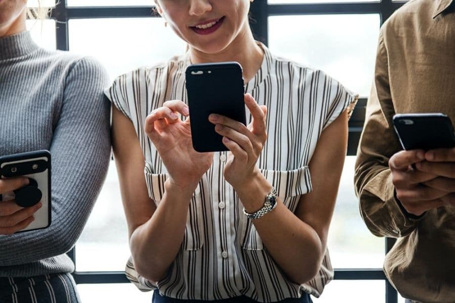 Ces ados qui donneraient tout pour avoir un iPhone 11