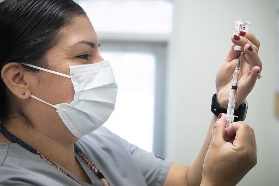 Reprise épidémique : allons-nous connaitre un durcissement des restrictions à La Réunion ?
