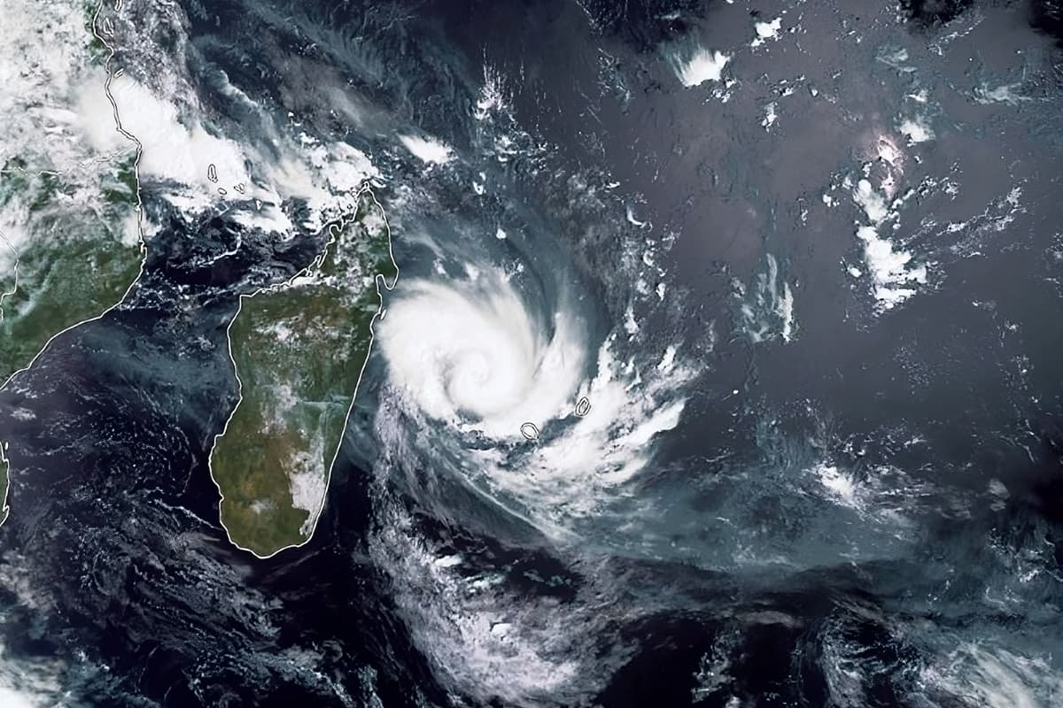 Belal se rapproche tout doucement de La Réunion
