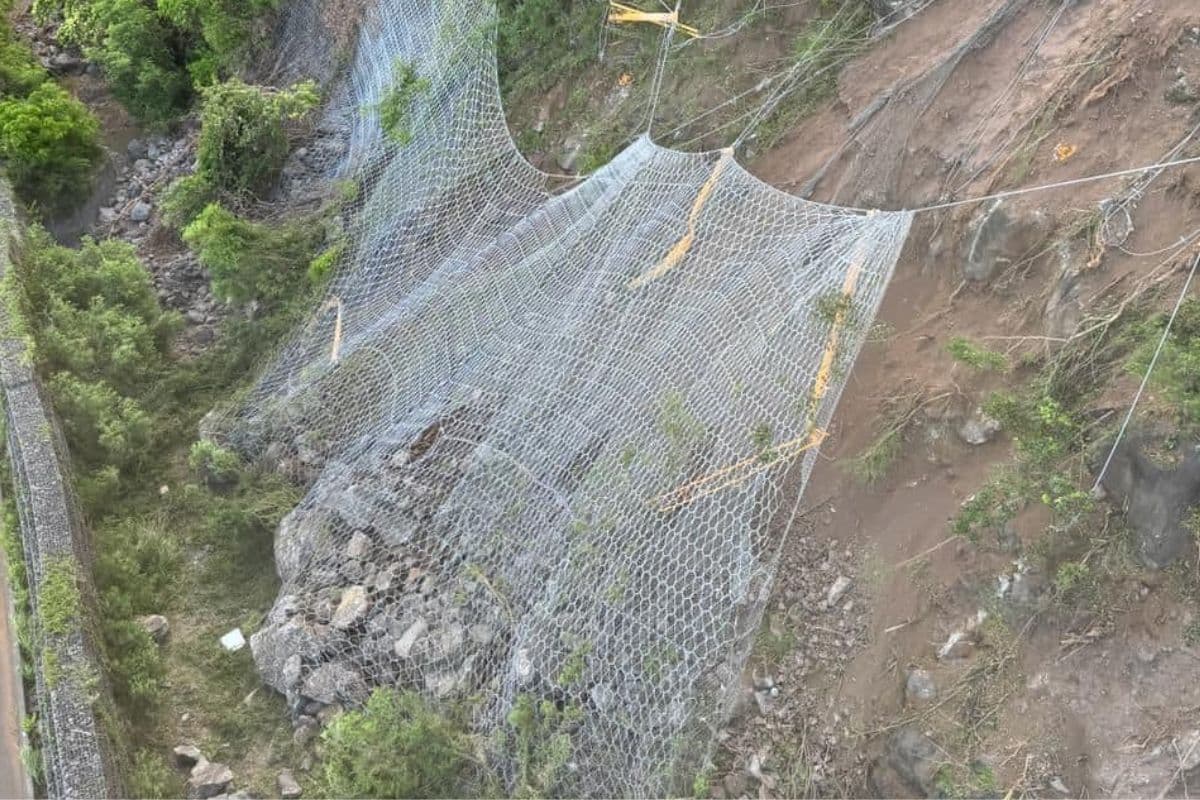Éboulement sur la route du Littoral - Aucune menace actuelle