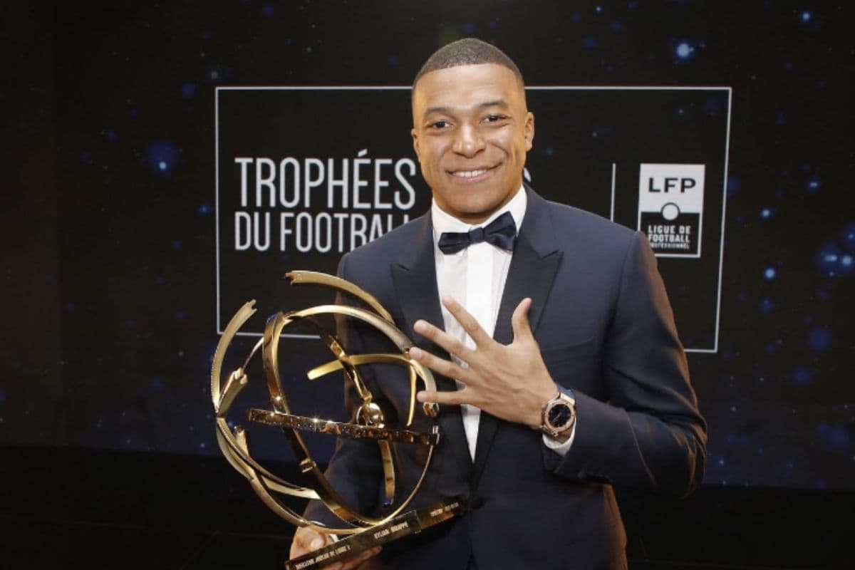 Kylian Mbappé remporte son cinquième titre de meilleur joueur de Ligue 1 aux Trophées UNFP