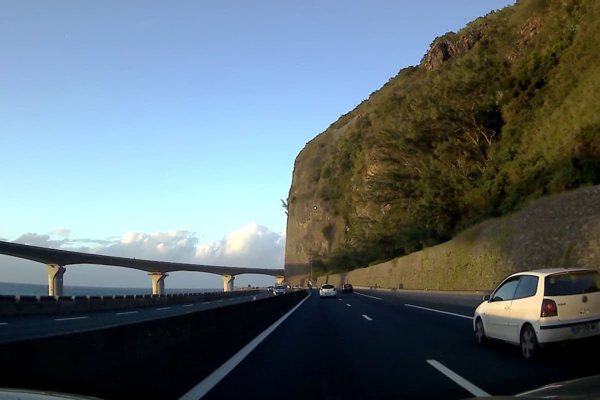 Réouverture de la route du littoral sur 4 voies depuis ce matin