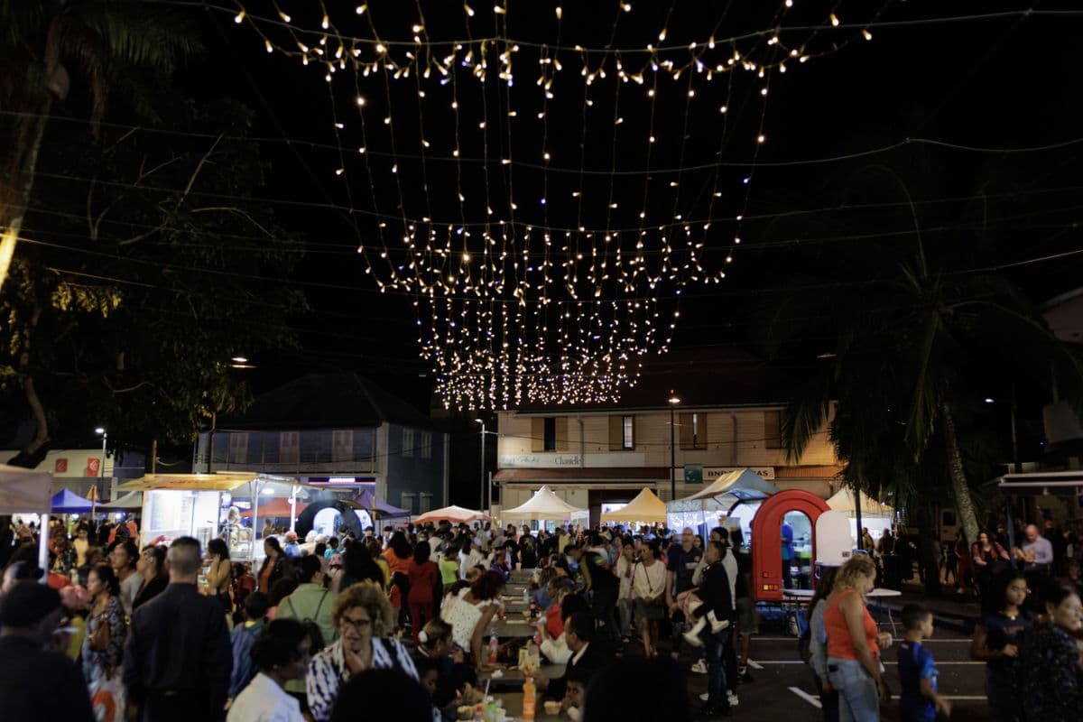 Marché de nuit à Saint-Benoît : un franc succès