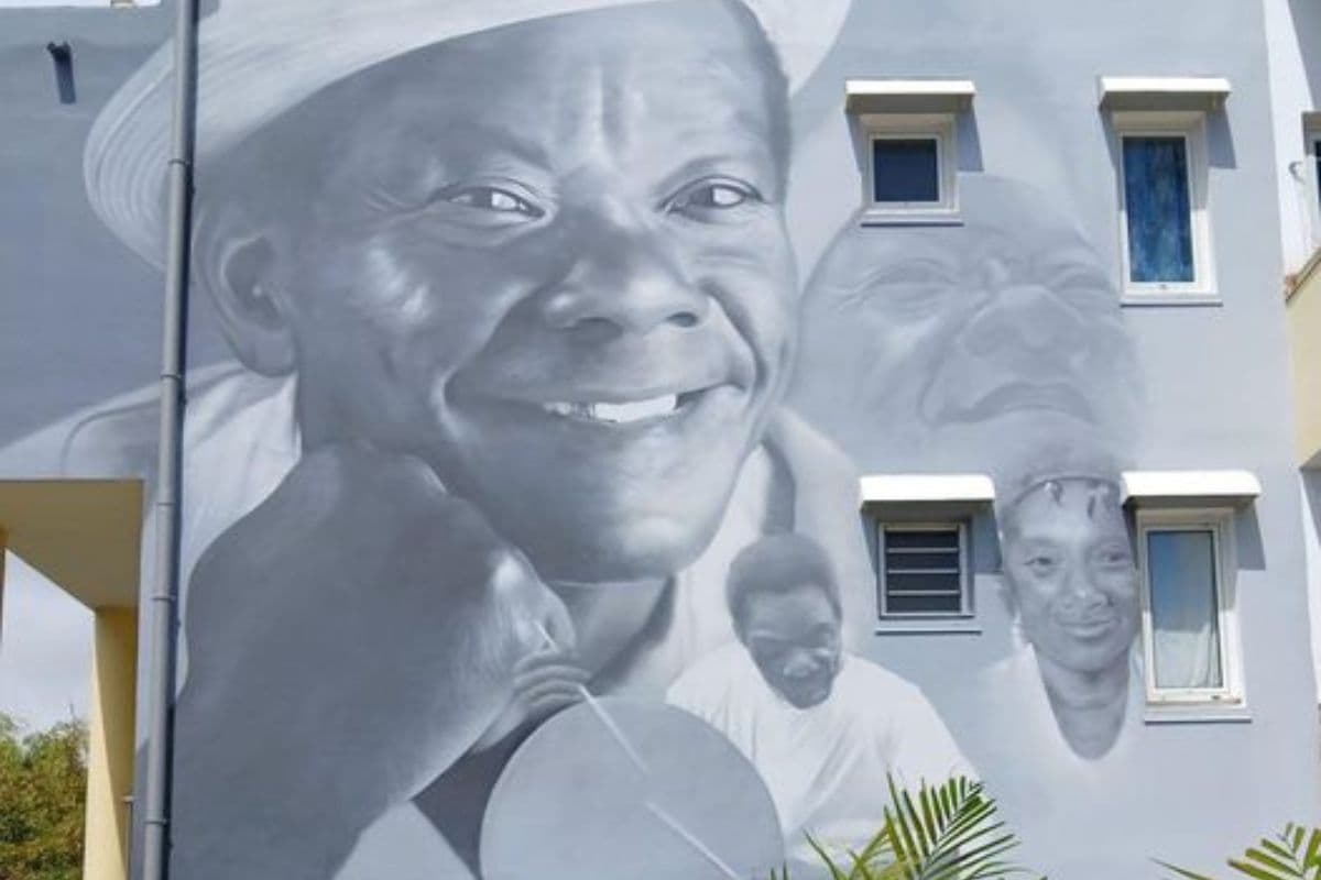 Hommage à Gramoune Lélé à Saint-Benoît