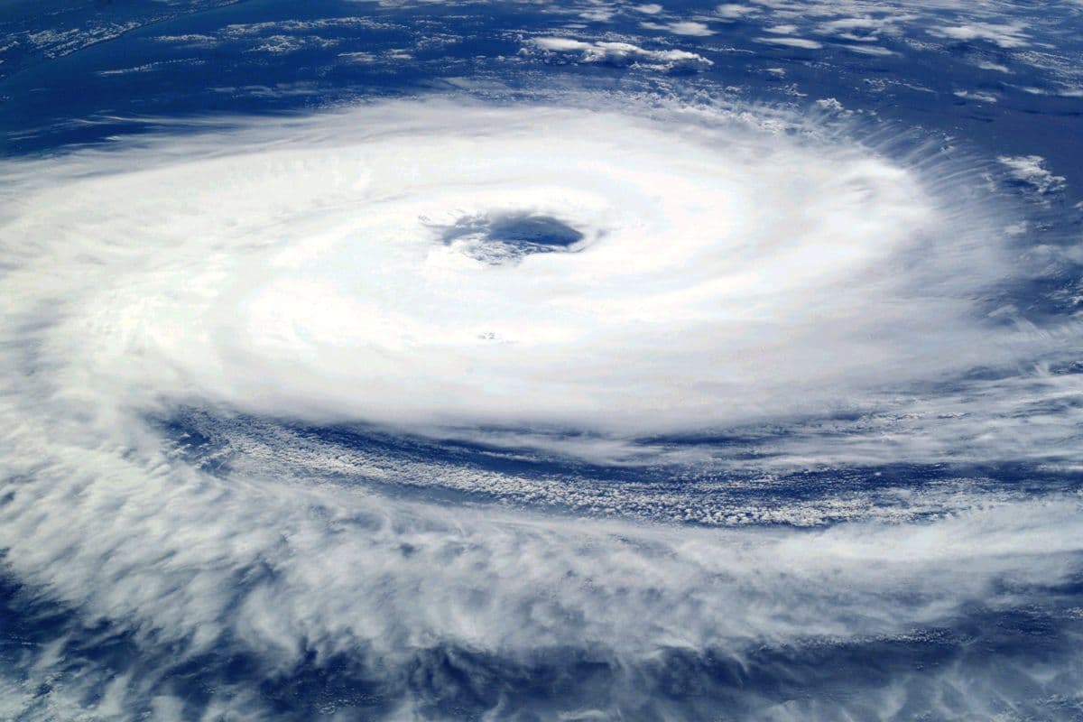 Cyclone Garance : La Réunion se prépare à des conditions extrêmes