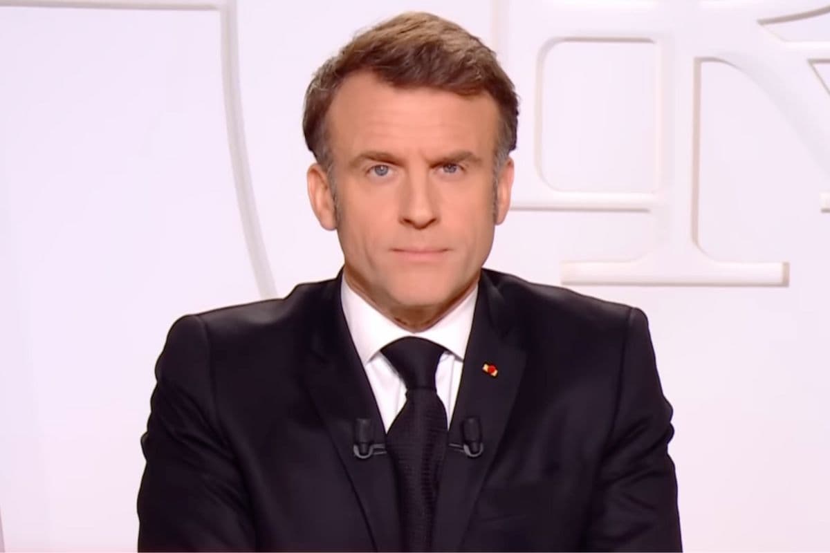 Macron appelle à l'unité des Français face à la menace russe