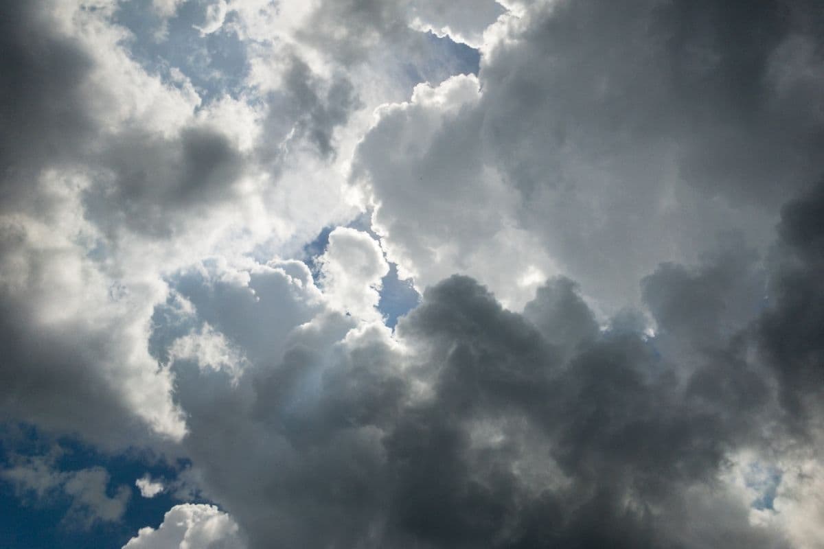 Vigilance jaune : fortes pluies et orages attendus ce mercredi 9 avril à La Réunion
