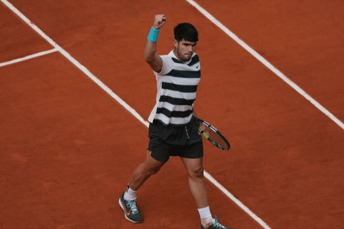 LA FINALE DES FINALES : ALCARAZ ET SINNER FONT BASCULER L’HISTOIRE DU TENNIS
