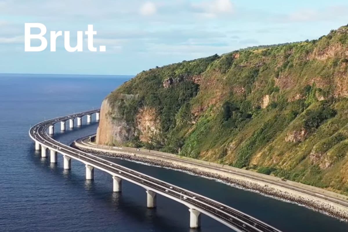 NRL : Brut s'interesse à l'une des routes les plus chères du monde à La Réunion