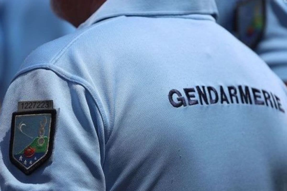 Drame à Saint-Joseph : Sortie de route grave avec des jumeaux