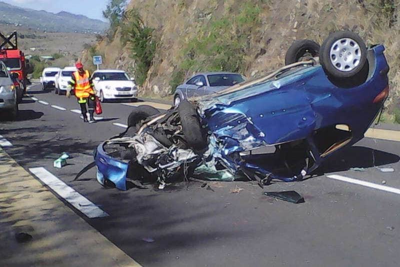 accident-spectaculaire-la-reunion