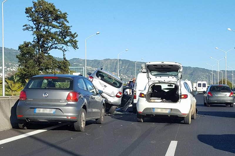 accident-sainte-marie-la-reunion