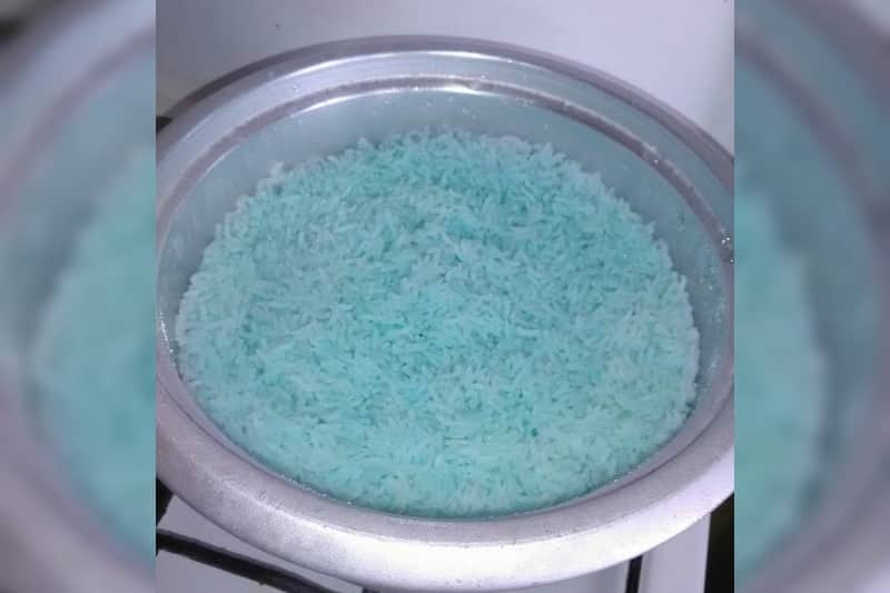 riz-bleu