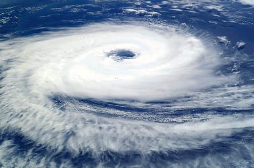 cyclone-62957__340