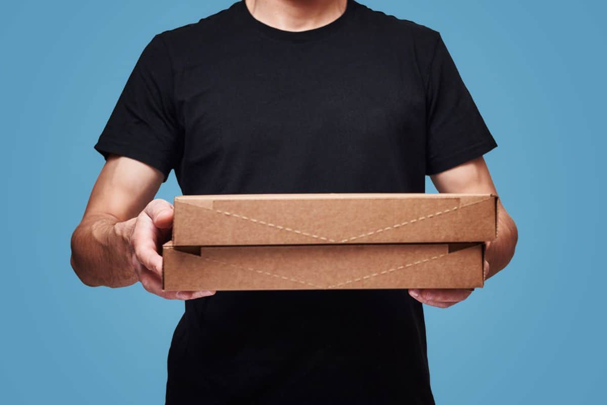 Adieu le carton de pizza et le cornet de frites L'Europe veut des emballages sans polluants éternels
