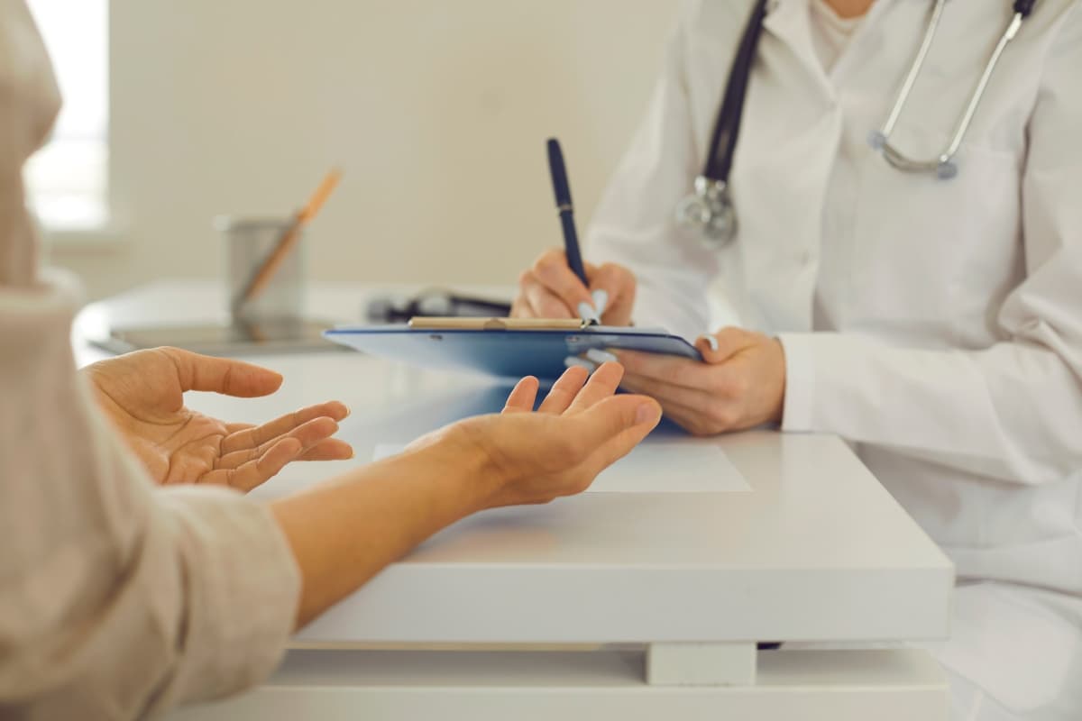 Des actes concrets pour préserver notre système de santé : le plan du gouvernement