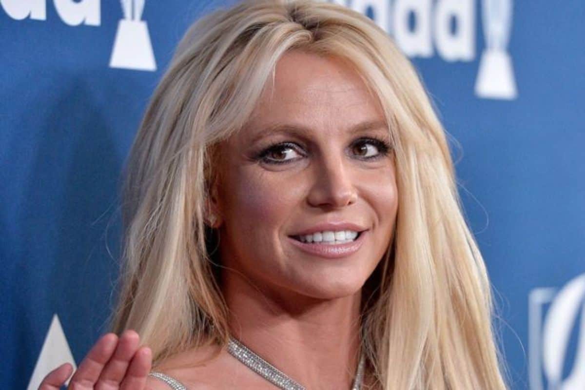 Britney Spears évacuée d'un hôtel en ambulance faut-il s'inquiéter pour sa santé