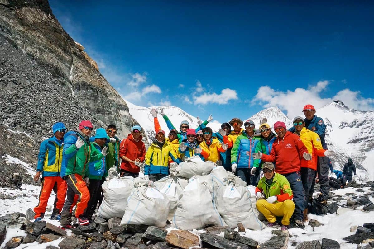 Nettoyage de l'Everest une mission de 55 jours de l'armée du Népal