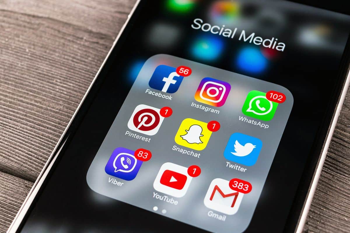 Interdiction des réseaux sociaux en Norvège