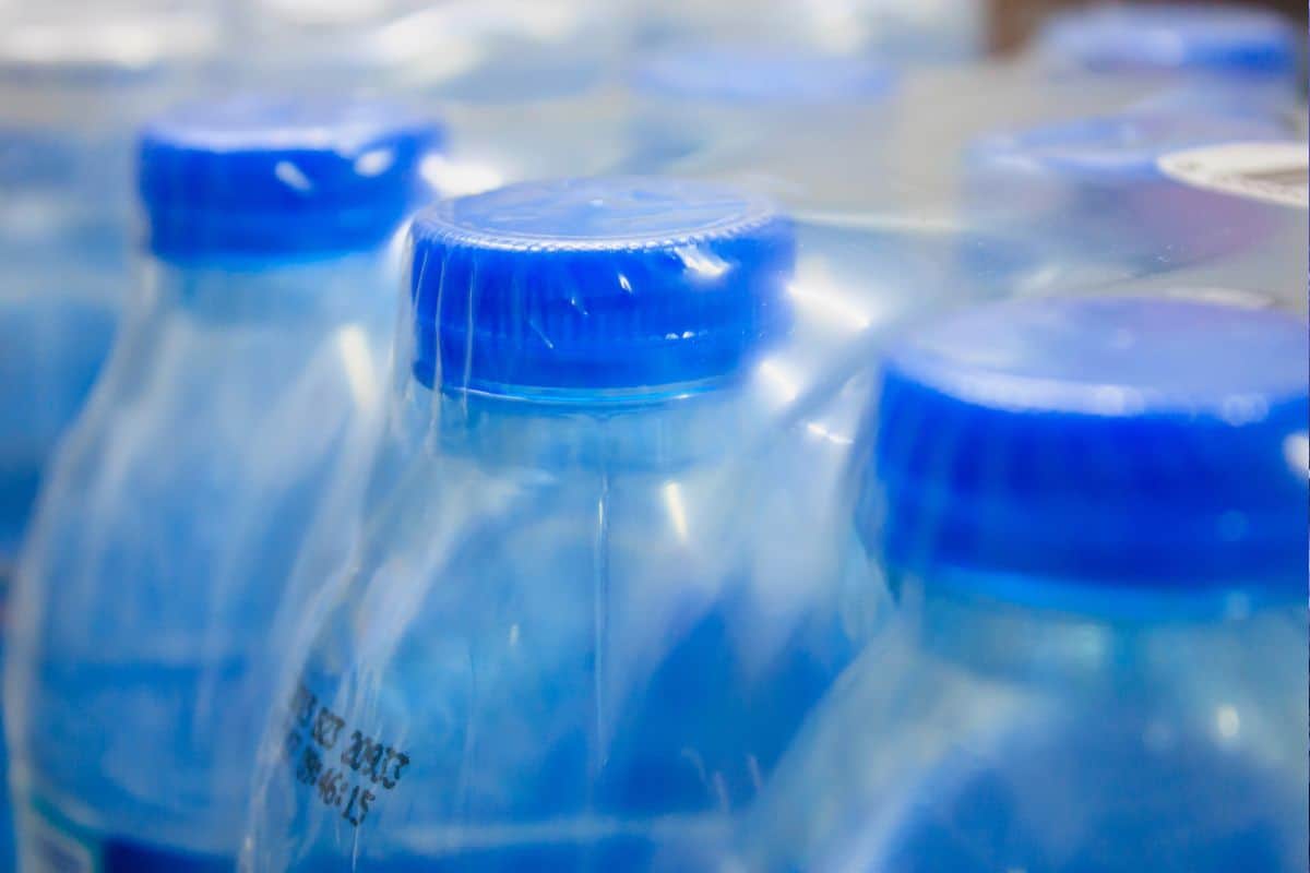 Distribution de packs d'eau à partir de 14h dans les écoles de la Plaine des Cafres