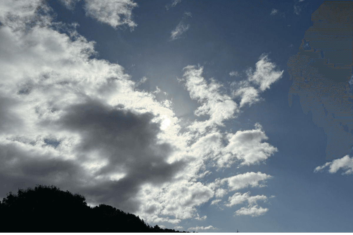 Journée pluvieuse dans le sud et l’est avant une amélioration cet après-midi