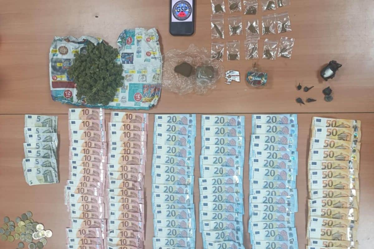 Saint-Denis un individu arrêté avec cannabis cocaïne artane et 3000 euros en liquide