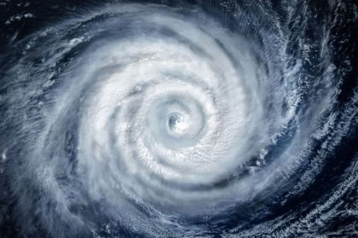 Séminaire Cyclonex 2025 La Réunion se prépare à une saison cyclonique 2025-2026 intense