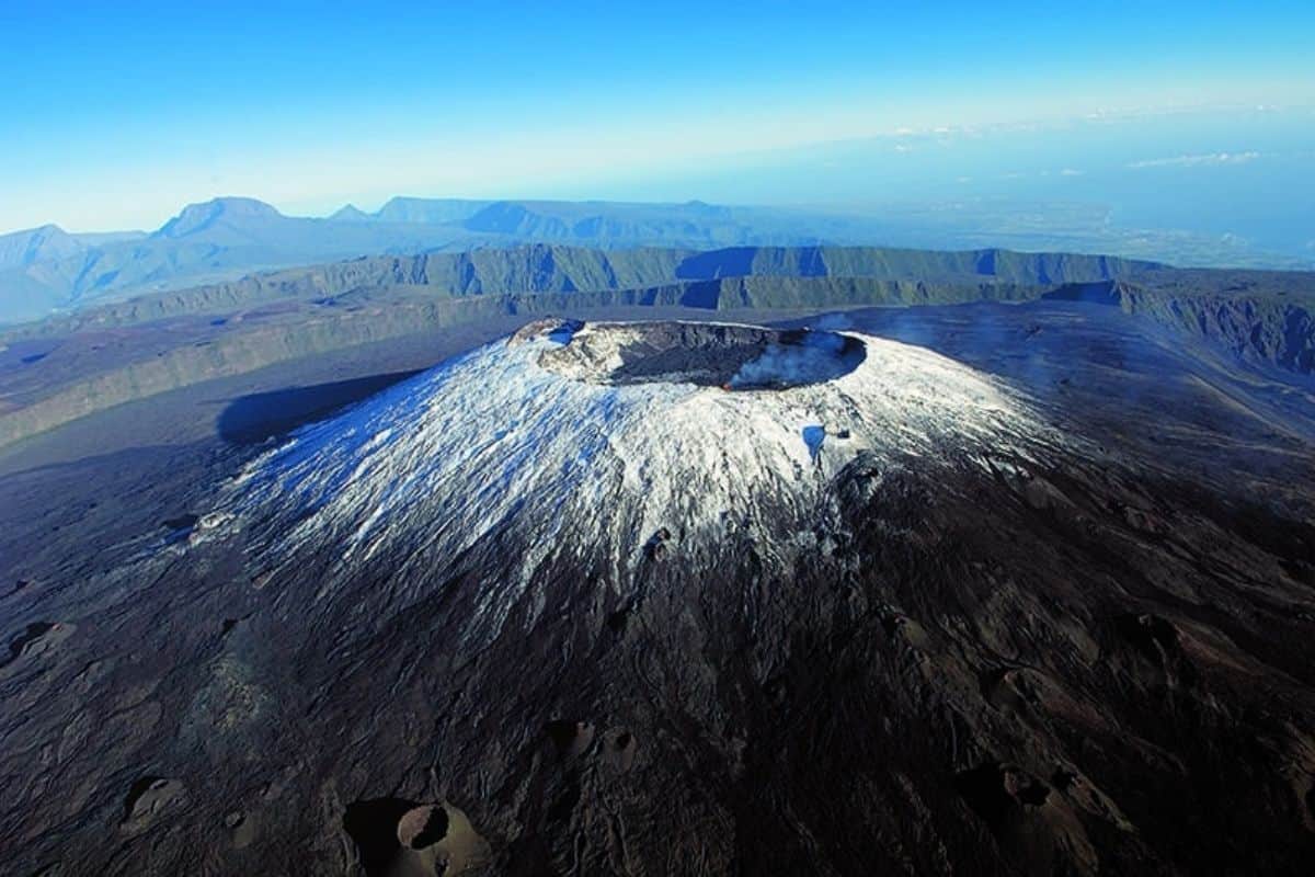 La Réunion, Piton de la Fournaise, volcan, éruption, sécurité, OVPF, enclos