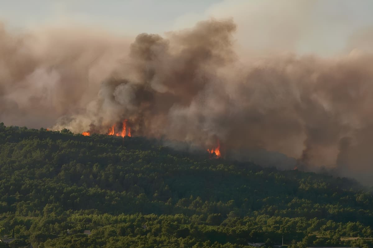 Incendie, Île-de-France, SNCF, Paris, Transports, France, Trafic ferroviaire